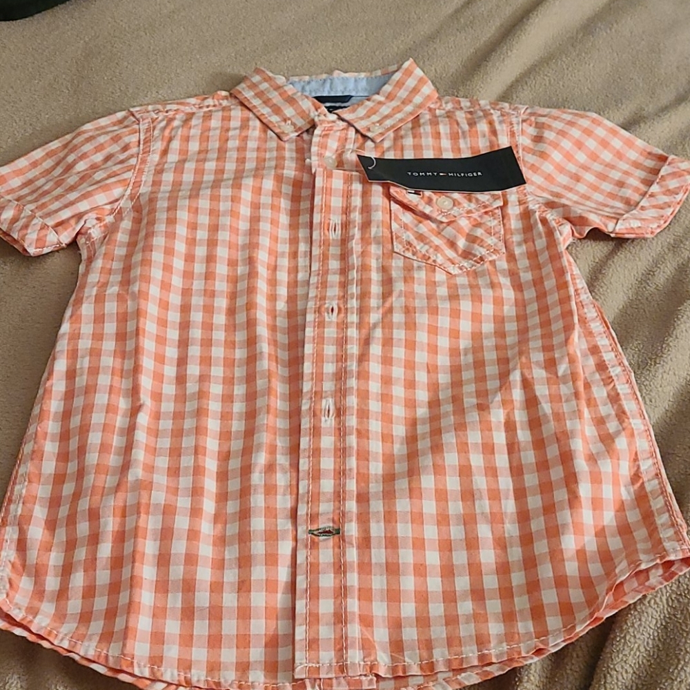 Button down Tommy Hilfiger shirt